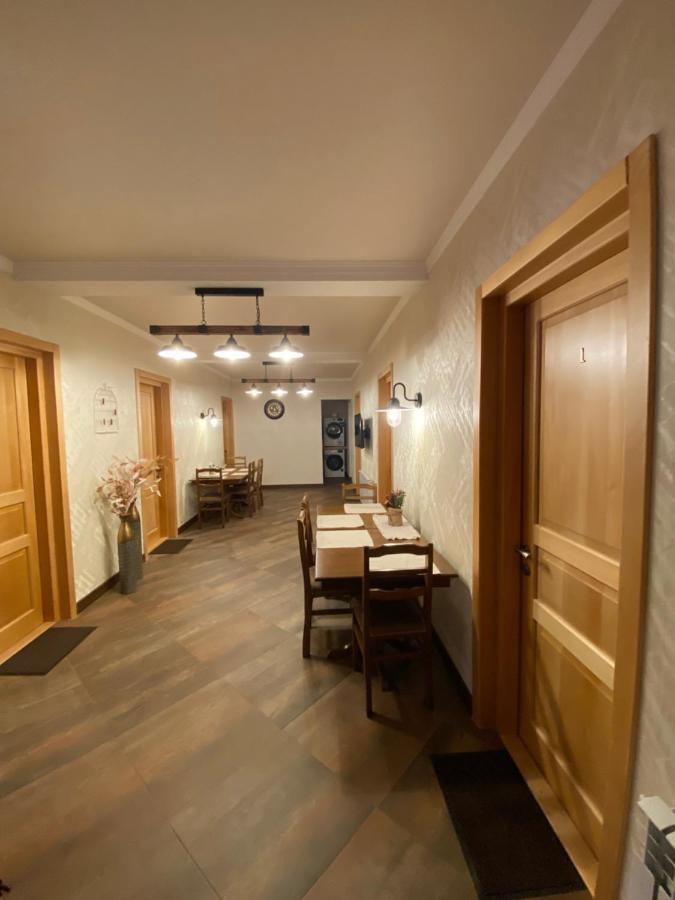 Guesthouse Shampriani Mestia Luaran gambar